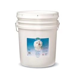 Bio-Groom Super White Shampoos -Pet Supply Store bg2111 99 superwhite 5gallon 2