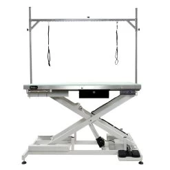 Master Equipment Radiance II LED Electric Grooming Table